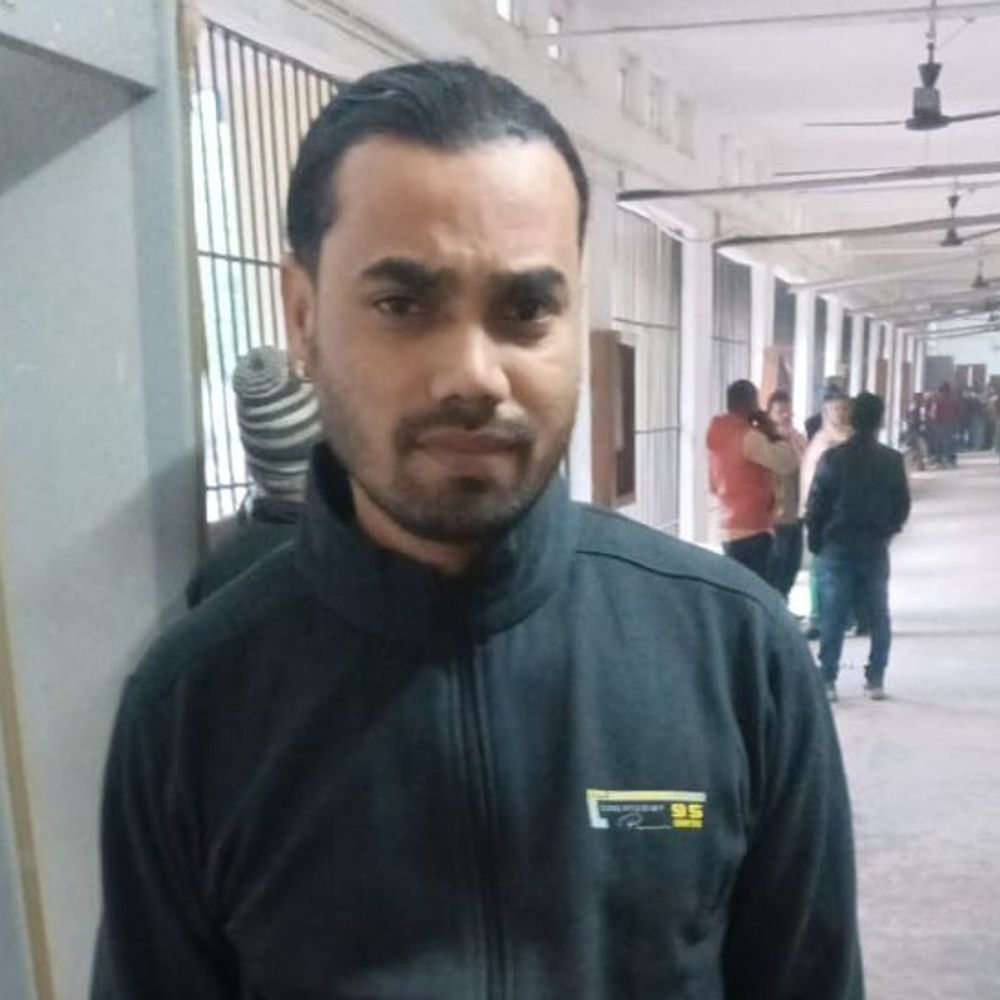 सहरसा में 25 हजार का इनामी शराब कारोबारी गिरफ्तार:पुलिस करोड़ों की अवैध संपत्ति जब्त करने की तैयारी में