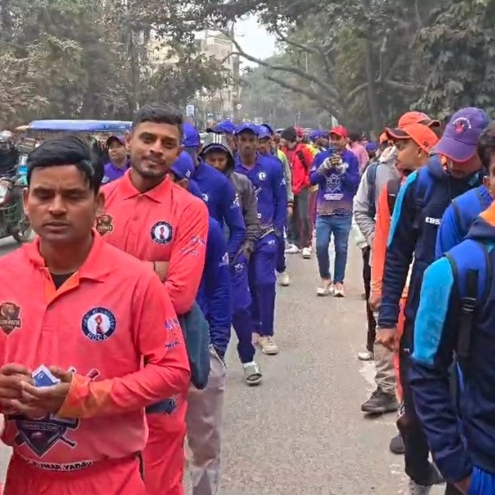 भागलपुर क्रिकेट लीग सीजन 4 का आगाज:टूर्नामेंट में शामिल 8 टीमों के खिलाड़ियों ने निकाली रैली, अयोजक बोले- युवाओं को नशे से दूर करना उद्देश्य