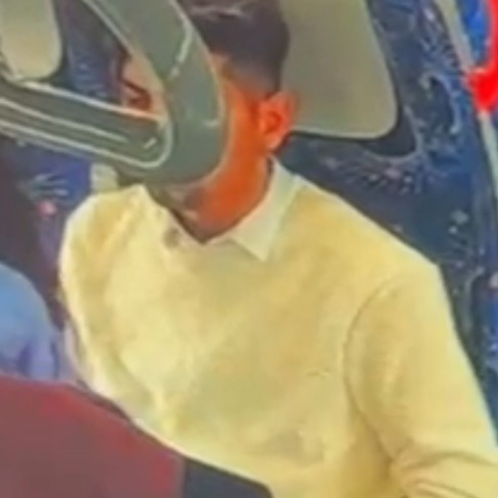 गाजियाबाद में नमो भारत ट्रेन में अश्लीलता:रेल मंत्रालय ने लोको पायलट को किया निलंबित