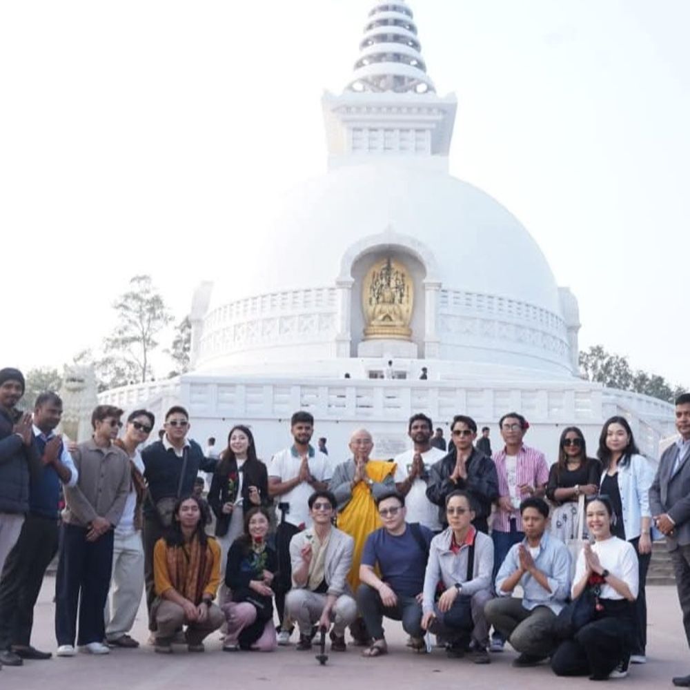 नालंदा-राजगीर को ग्लोबल लेवल पर दिखाएंगे विदेशी सोशल मीडिया इंफ्लुएंसर्स:9 देशों के 18 कंटेट क्रिएटर्स की टीम पहुंची, वर्ल्ड हेरिटेज साइट्स को दिलाएंगे अंतरराष्ट्रीय पहचान