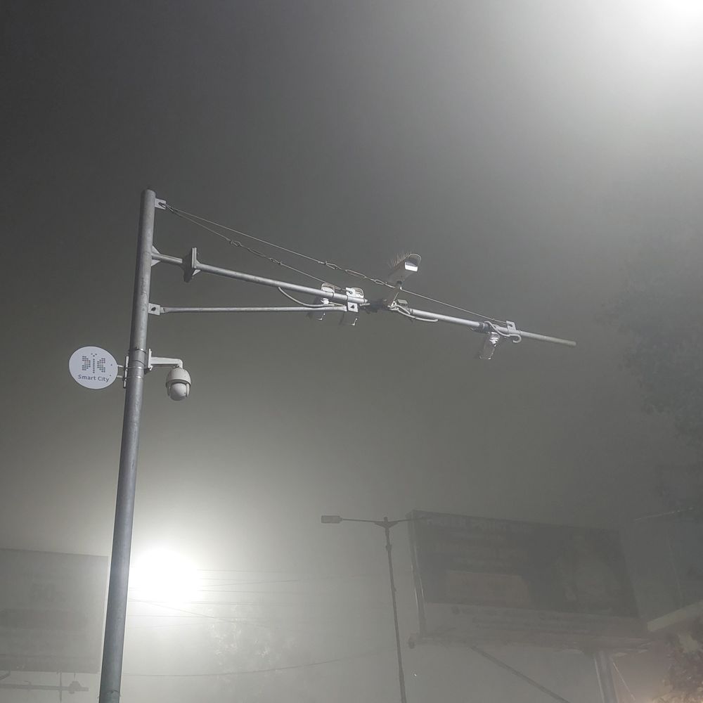 बिहारशरीफ में नए साल से सुरक्षा व्यवस्था हाईटेक होगी:जनवरी तक डेडिकेटेड फीडर से जुड़ेंगे सभी सीसीटीवी कैमरे; 24 घंटे एक्टिव रहेगा