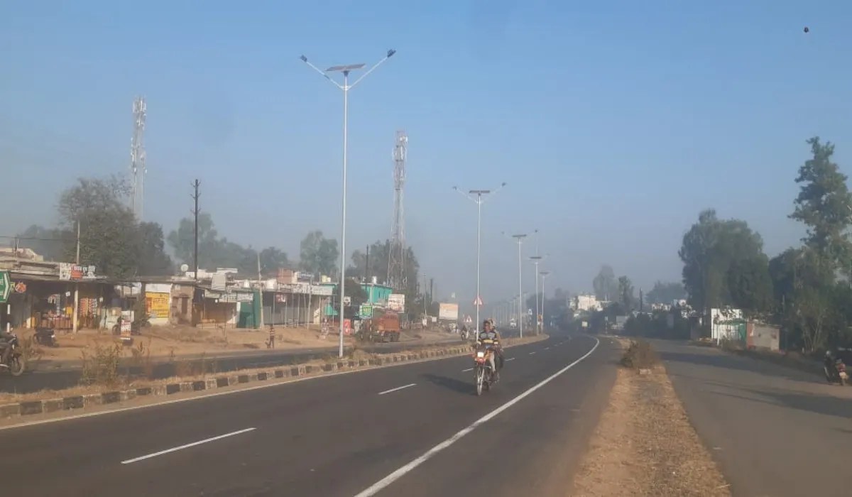 एनएच-46 व एनएच-47 पर अतिक्रमण हटाने और अवैध मीडियन ओपनिंग बंद कराने के निर्देश