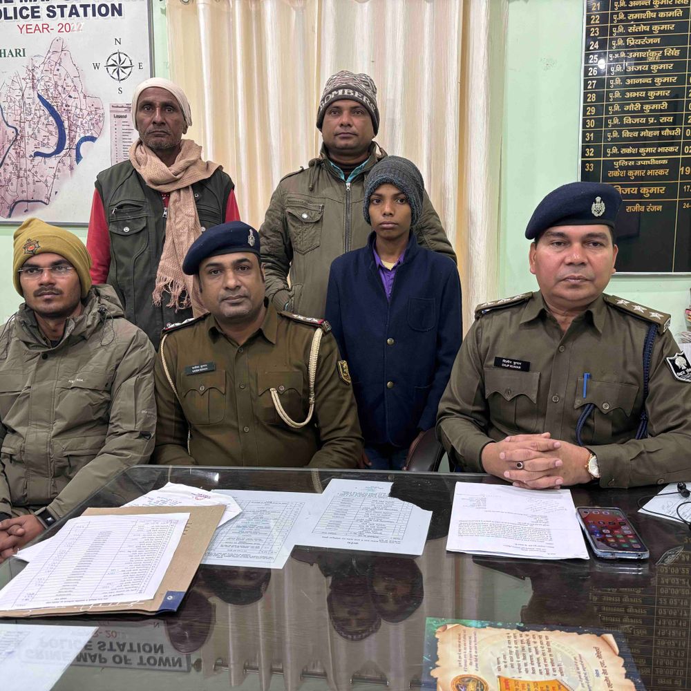 मोतिहारी पुलिस ने फर्जी अपहरण का किया खुलासा:साइबर ठगों ने परिजन से 50 हजार रुपए ठगे, मुजफ्फरपुर स्टेशन से किशोर बरामद
