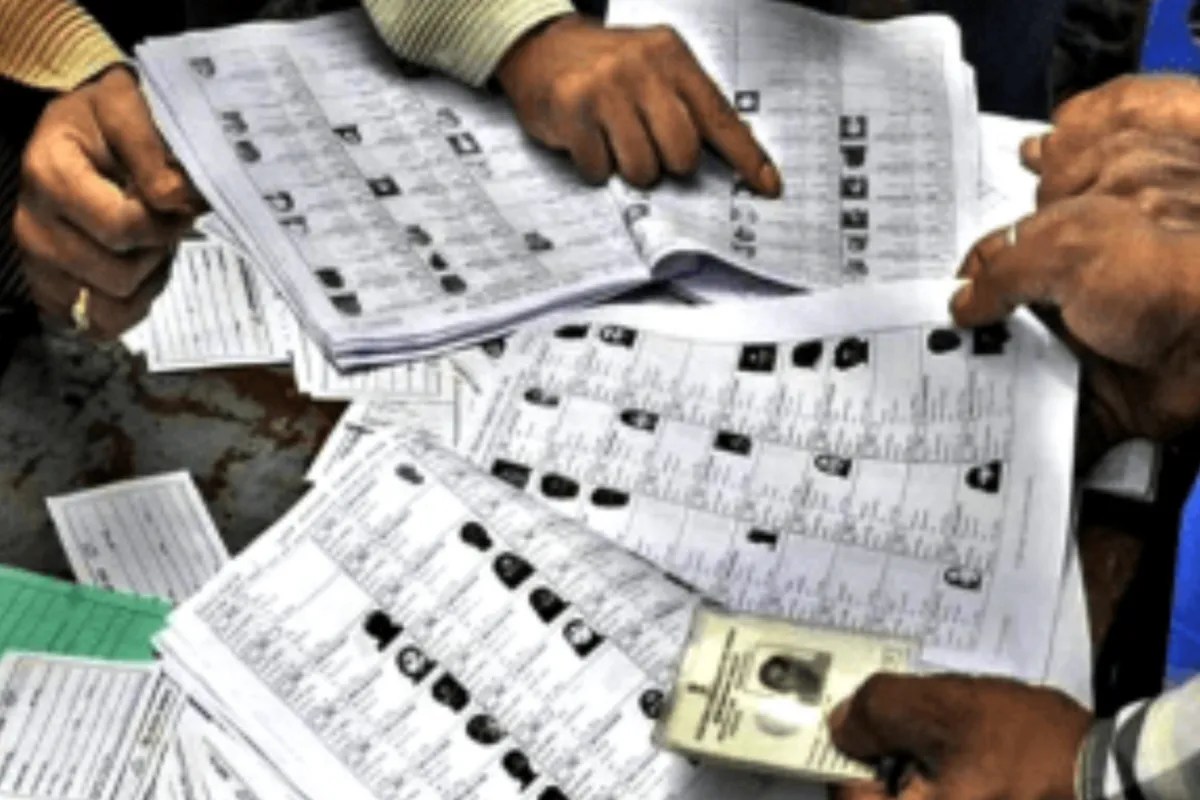 यूपी की मतदाता सूची से कटेंगे 2.89 करोड़ नाम, जानिए कब आएगी नई वोटर लिस्ट, पढे SIR की पूरी अपडेट