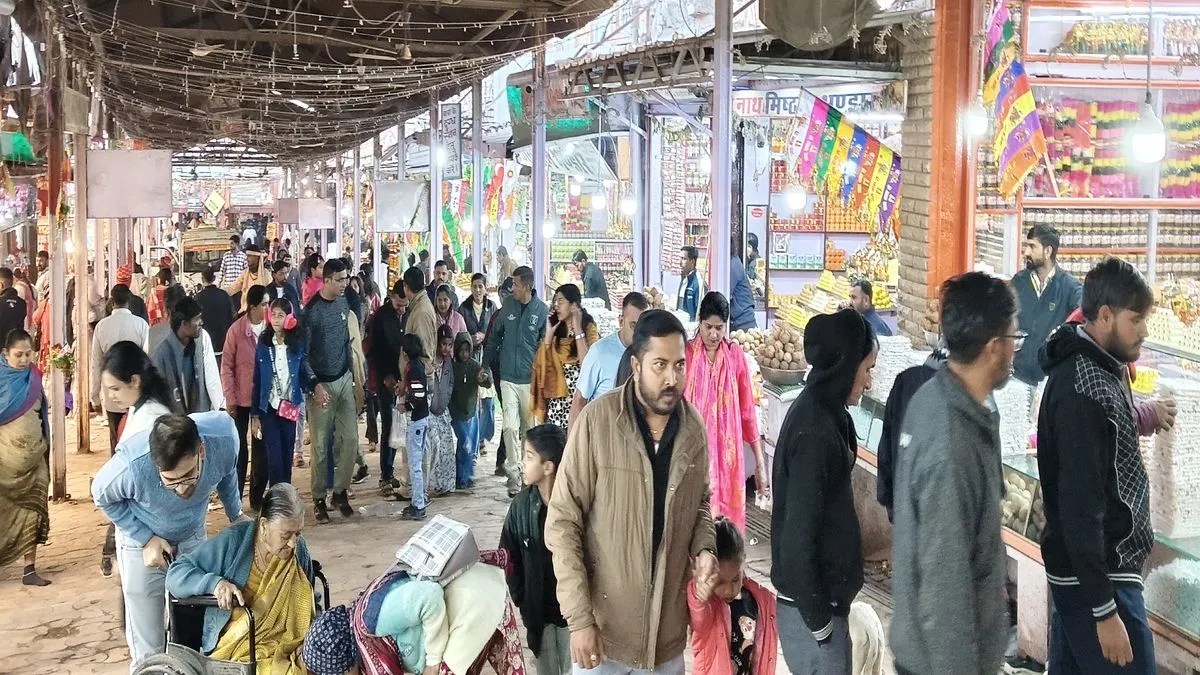 नववर्ष से पहले रामदेवरा में आस्था का सैलाब, सर्दी भी नहीं बनी बाधा