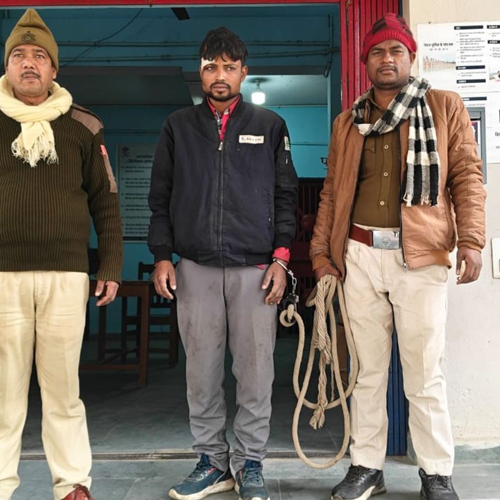 चौथम में शराब के नशे में युवक गिरफ्तार:पुलिस ने जयप्रभानगर हाट के पास से पकड़ा, कोर्ट में पेश किया