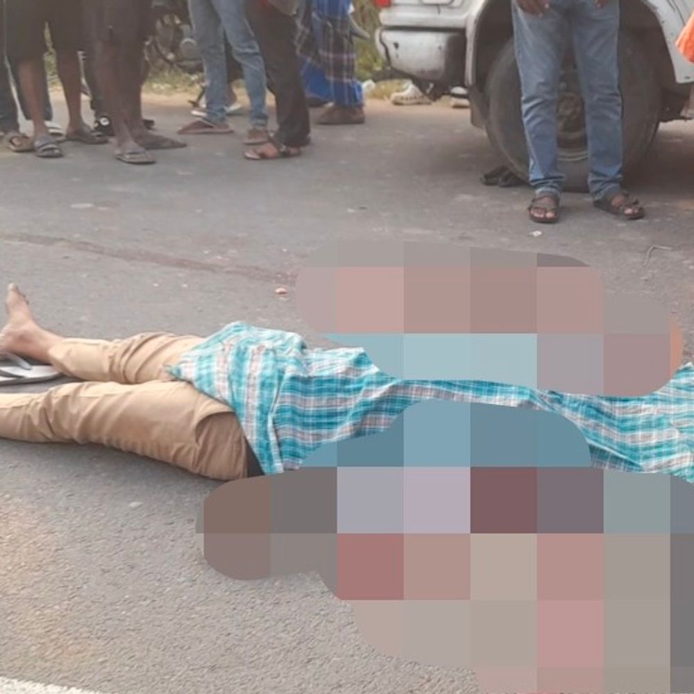 बेकाबू ट्रैक्टर ने बाइक सवार युवक को रौंदा, मौत:शेखपुरा में आक्रोशितों ने सड़क जाम की; ट्रैक्टर जब्त, ड्राइवर गिरफ्तार