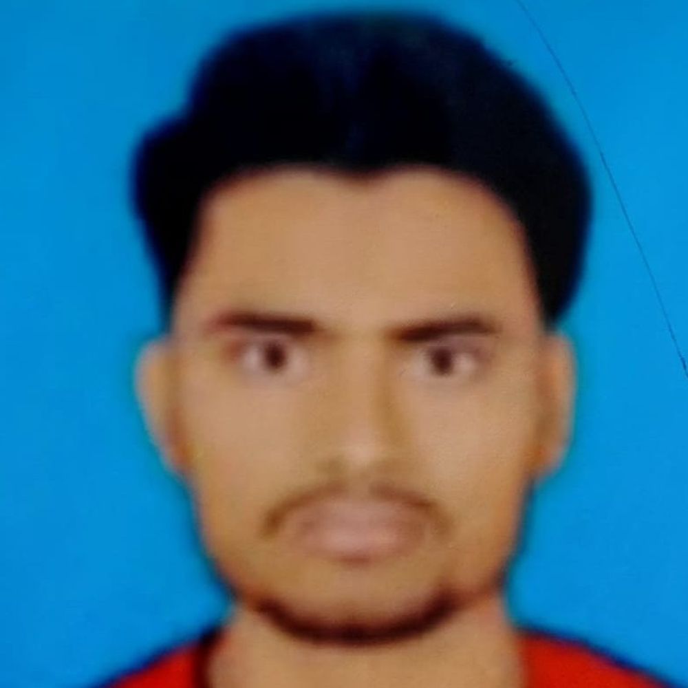 जमुई में दो बाइकों की जोरदार टक्कर, युवक की मौत:पांच बहनों का इकलौता भाई था अरमान, दो घायल; एक की हालत गंभीर