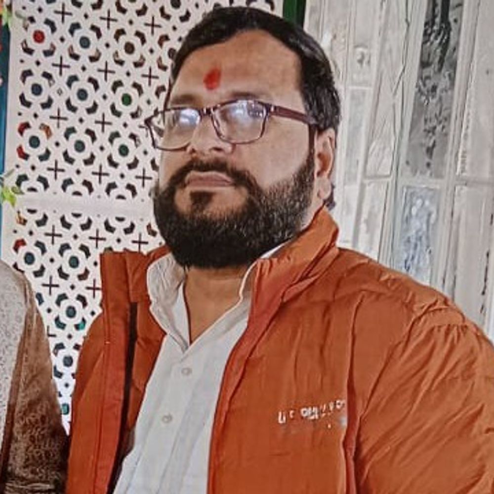 मऊ में ट्रक की टक्कर से स्कूटी सवार की मौत:दोस्त से मिलने गए थे, घर लौटते समय हुआ हादसा