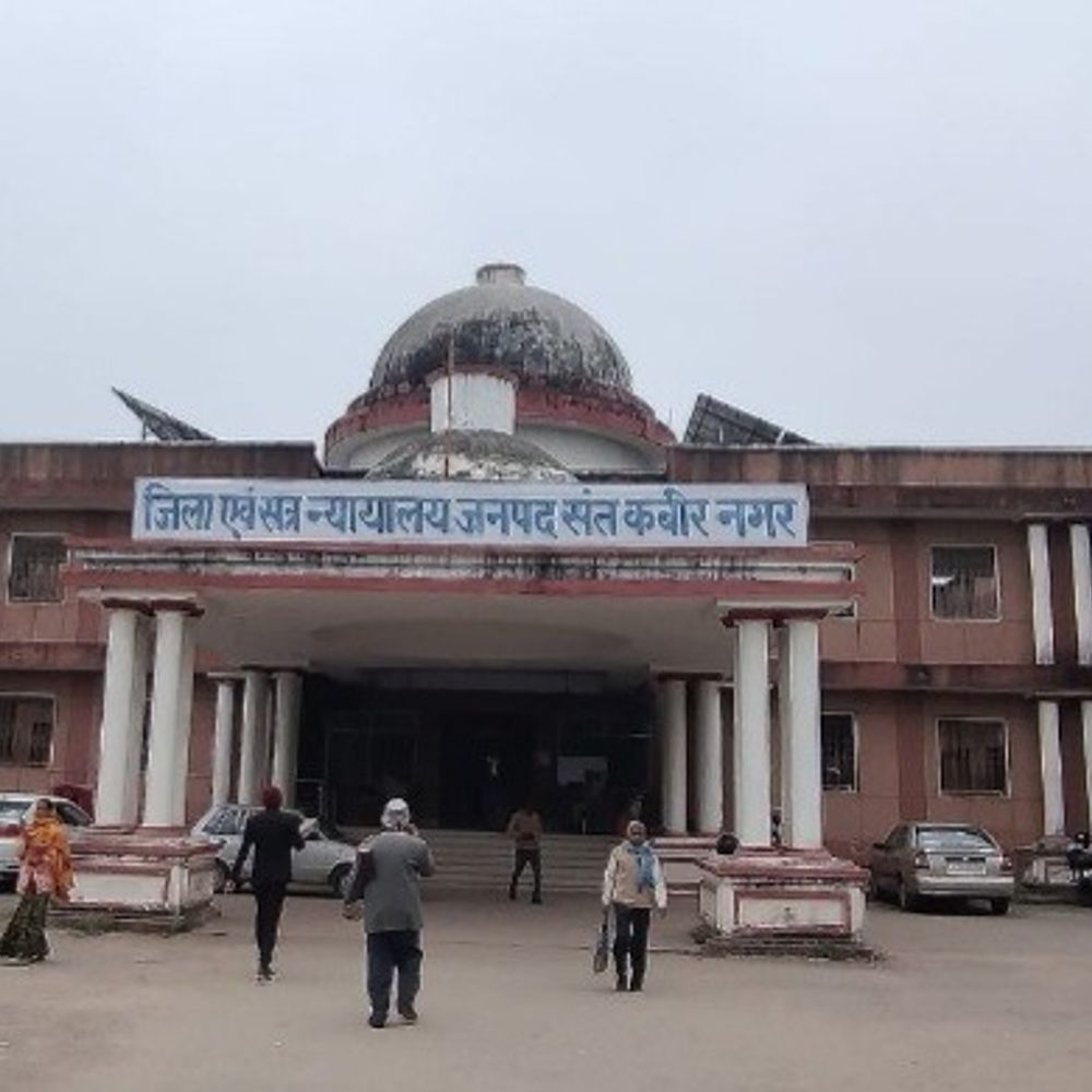 बीमा कंपनी को 1.94 लाख रुपए चुकाने का आदेश:दुर्घटनाग्रस्त ट्रक मालिक को 10% ब्याज और 60 हजार क्षतिपूर्ति भी देनी होगी