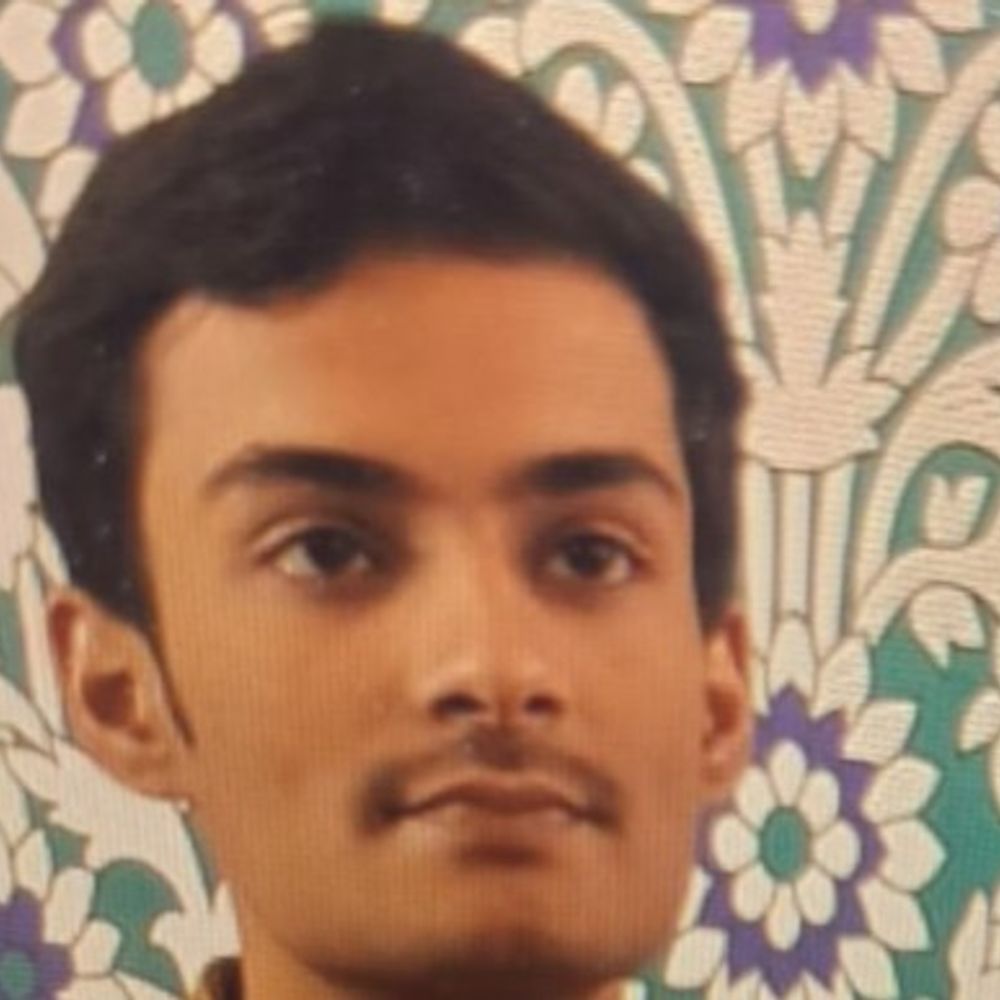 हाई स्कूल का सिटी टॉपर ट्रेन के आगे कूदा:परिजन बच्चे को ढूंढते हुए पहुंचे रेलवे क्रासिंग तक