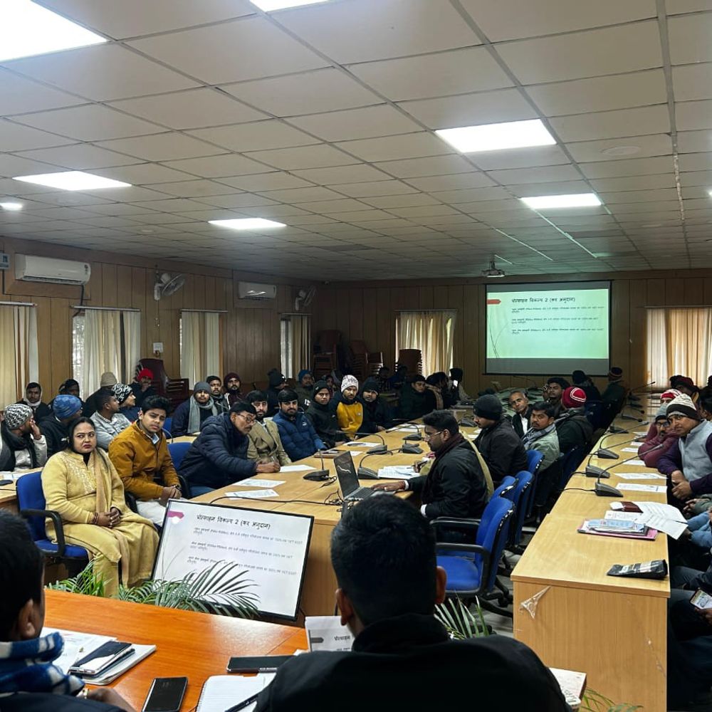 शिवहर में उद्योग वार्ता, डीएम ने सुनीं उद्यमियों की समस्याएं:मार्केटिंग, वित्तीय सहायता पर अधिकारियों को दिए आवश्यक निर्देश