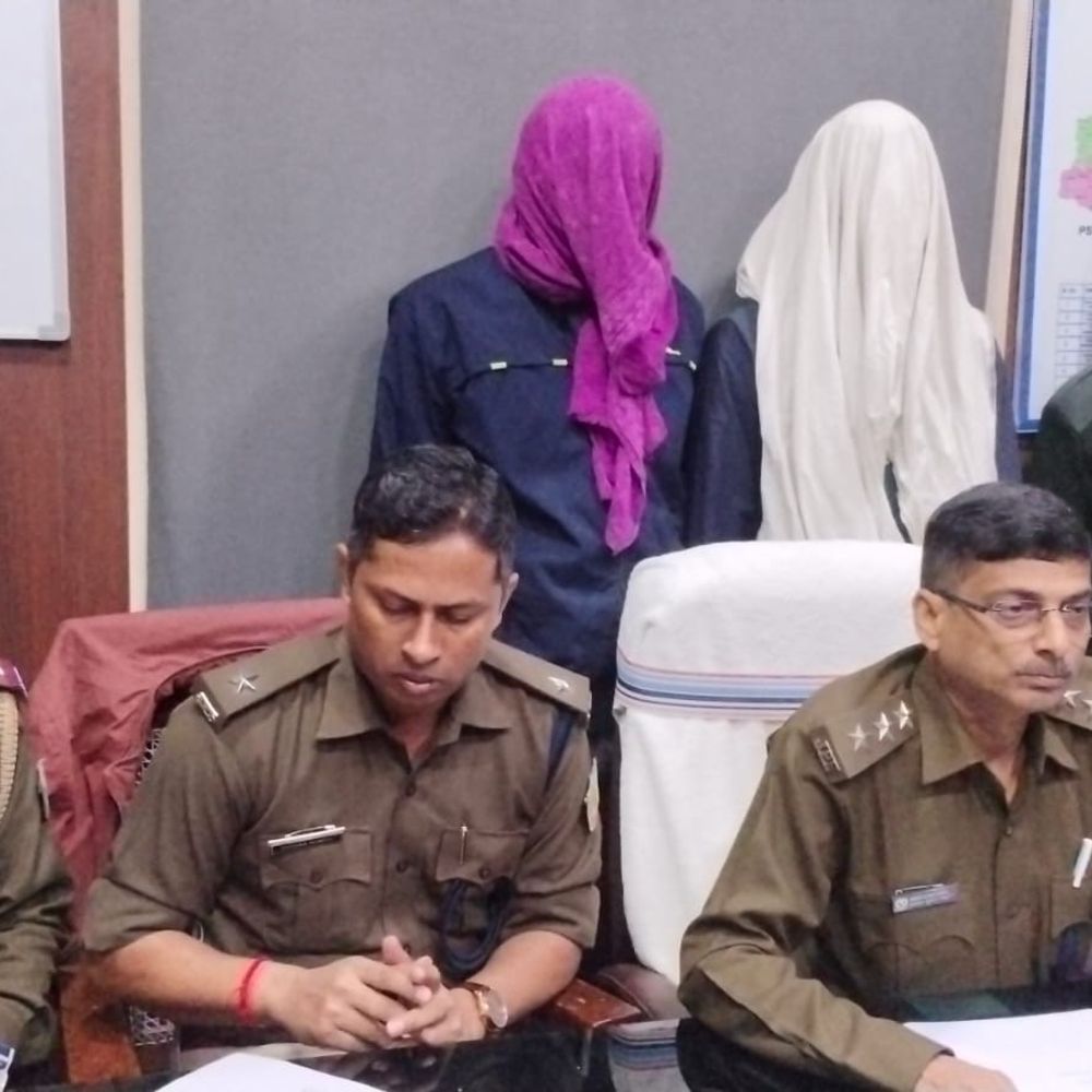 जसीडीह पुलिस ने लूटा सीमेंट लदा ट्रक बरामद किया:दो अपराधी गिरफ्तार, 35 टन सीमेंट सहित ट्रक जब्त