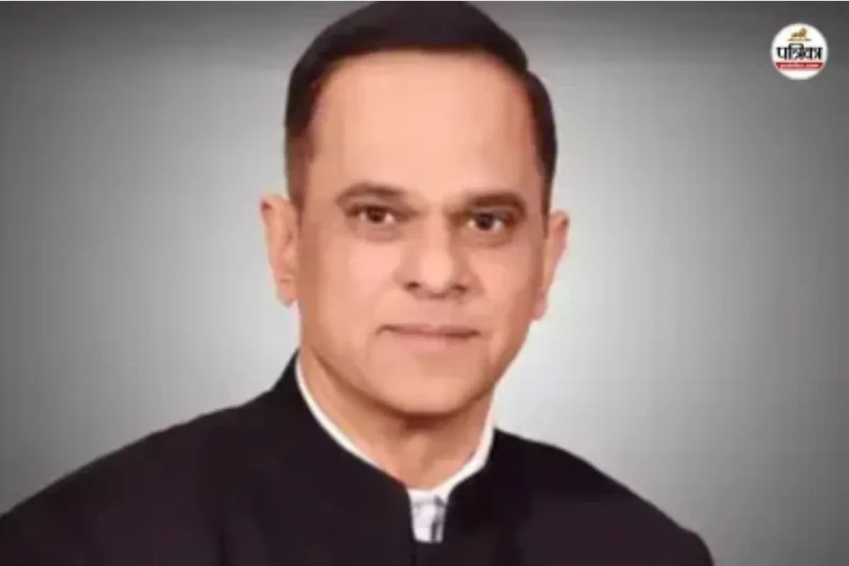 मुख्य सचिव वी. श्रीनिवास 2 दिन बाद ही विद्युत भवन पहुंचे, बोले- एनटीपीसी की तरह काम करो, नतीजे खुद दिखेंगे