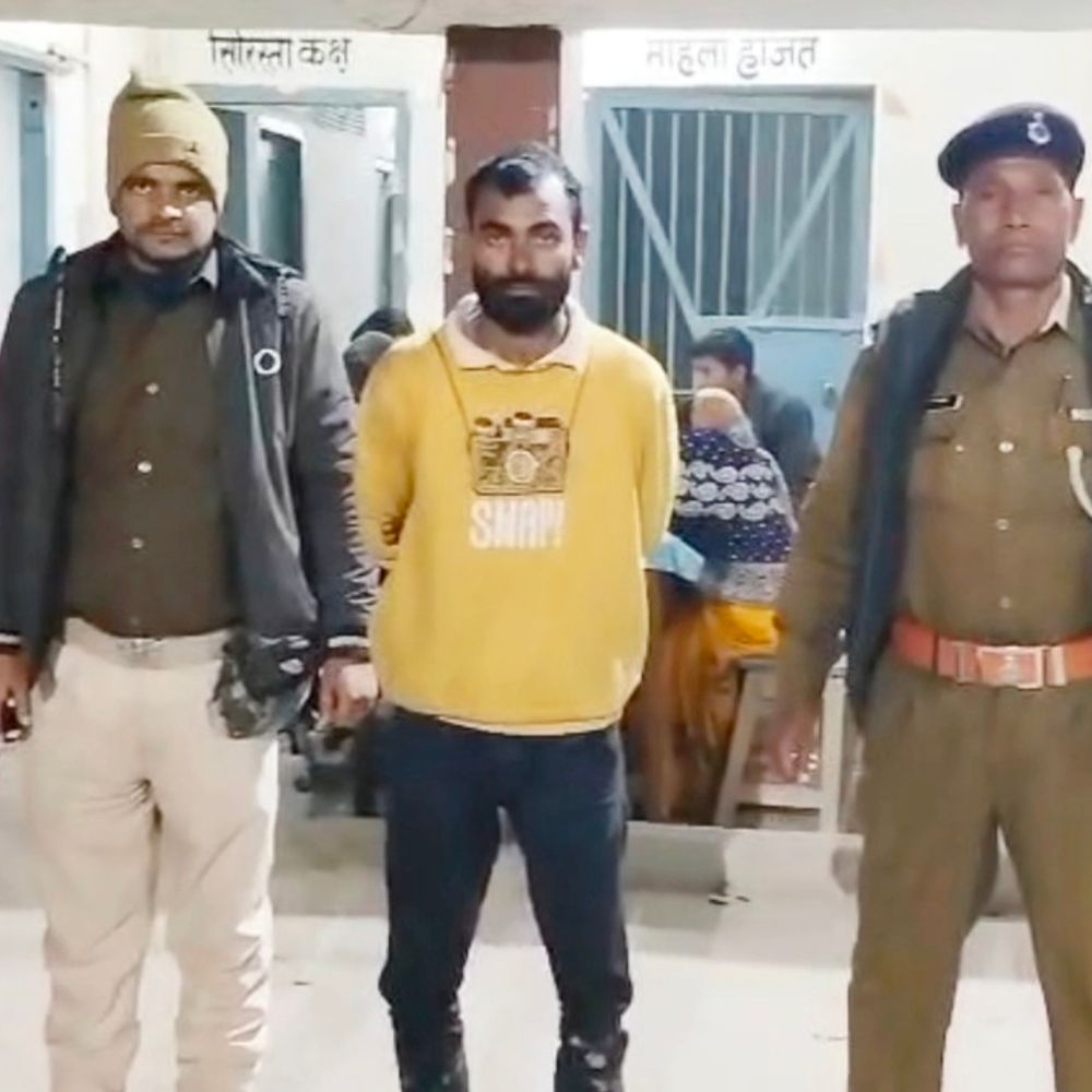 शेखपुरा में नवादा का कुख्यात बदमाश गिरफ्तार, पिस्तौल-कारतूस बरामद:युवक पर गोली चलाकर भाग रहा था, पहले से 7 संगीन मामले दर्ज