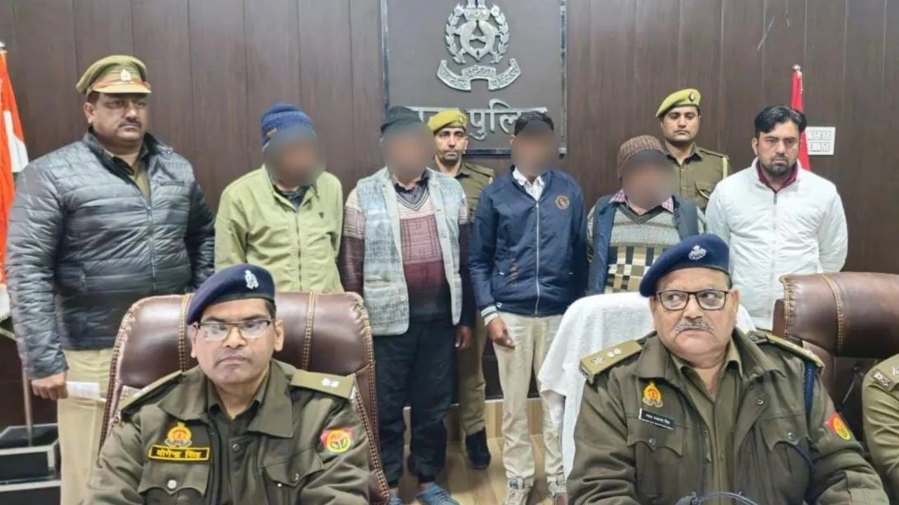 कोडीन सीरप पर विधानसभा में गरमागरम बहस: एटा में पकड़ी गई 25 लाख की 5640 सीसी, चार गिरफ्तार