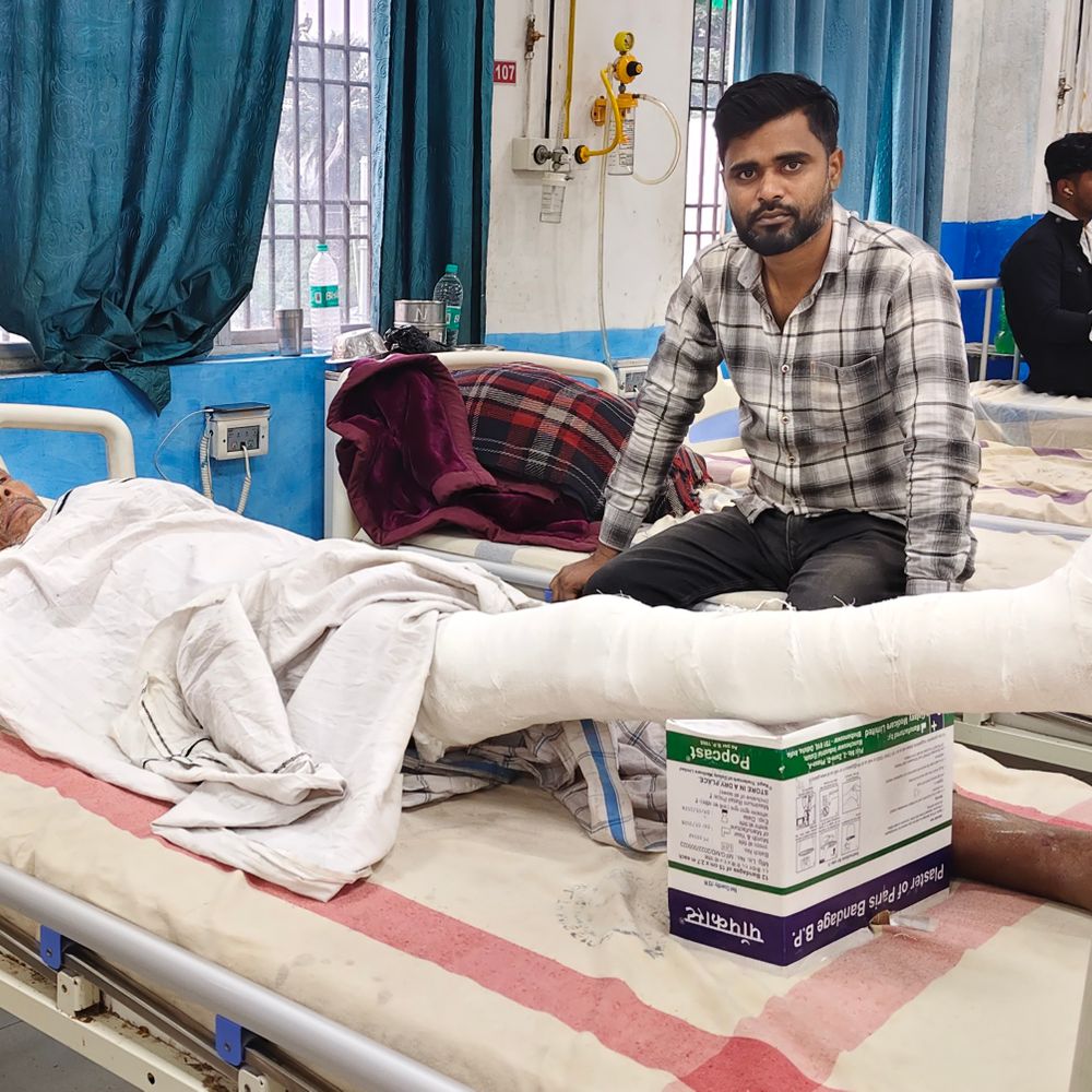 सोनवर्षा में जमीन विवाद में बुजुर्ग पर जानलेवा हमला:पैर फ्रैक्चर, फूल-पत्ती लगाने को लेकर हुआ था विवाद