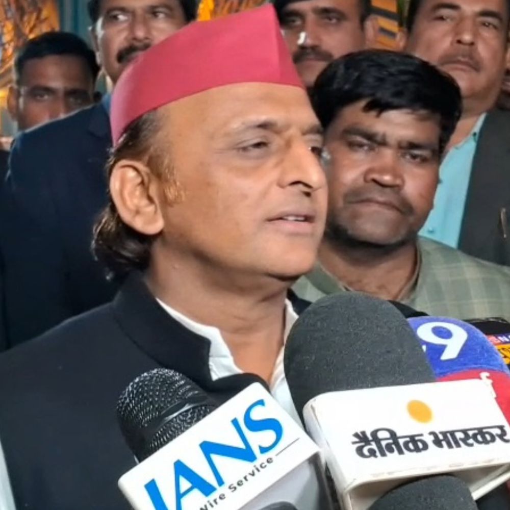 अखिलेश यादव बोले- SIR वोट काटने के लिए लाया गया:हमारा गठबंधन जारी रहेगा, इंडिगो विवाद पर भी बोले