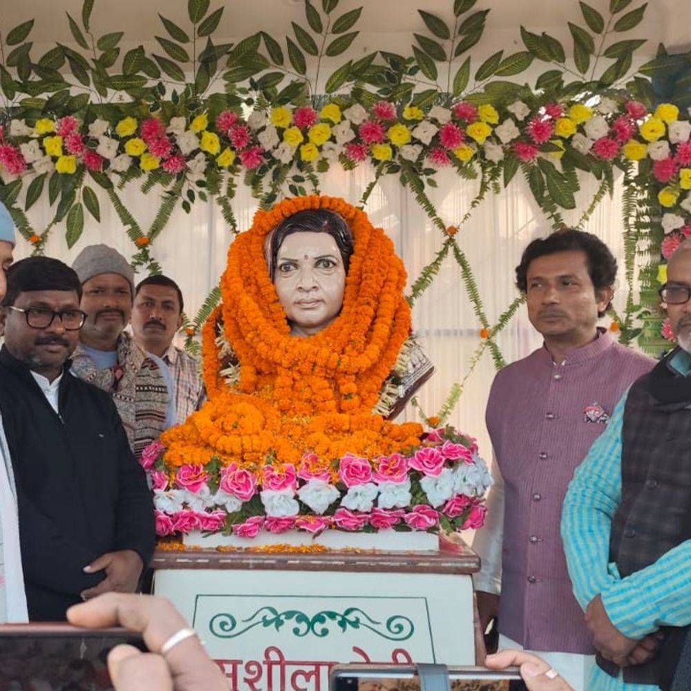 पूर्व जिप अध्यक्ष सुशीला देवी की 7वीं पुण्यतिथि पर कार्यक्रम:मानसी में नेताओं ने दी श्रद्धांजलि, उनके द्वारा कराए विकास कार्यों को गिनाया