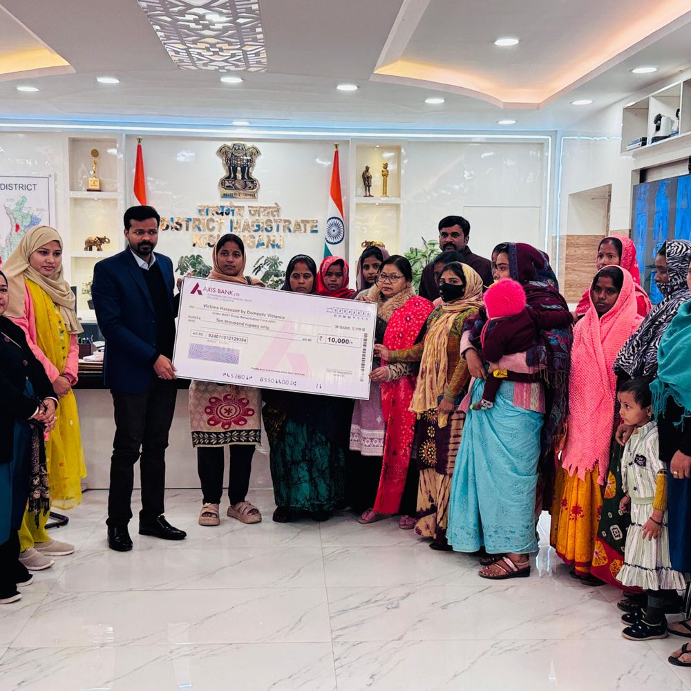 22 लोगों को 10-10 हजार की सहायता दी