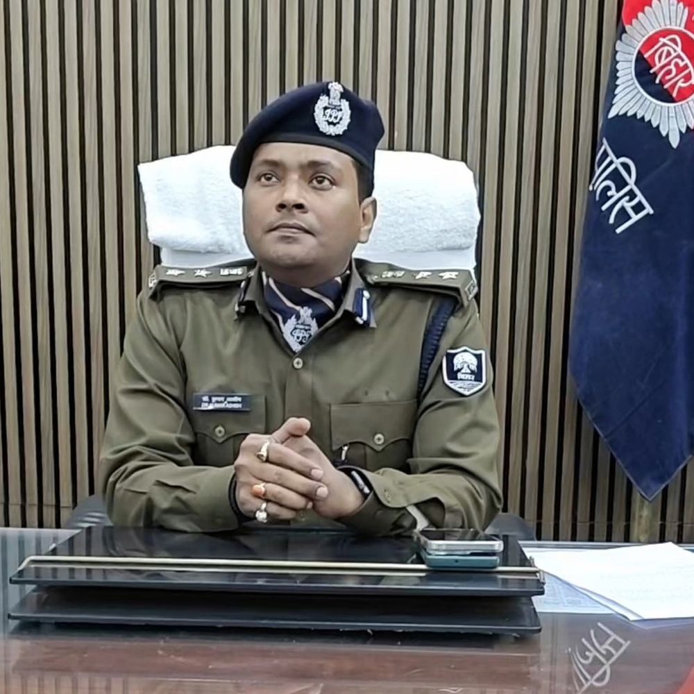 सोनपुर मेला में 2 थिएटरों के लाइसेंस रद्द:5 नाबालिगों को मुक्त कराने के बाद प्रशासन की कार्रवाई