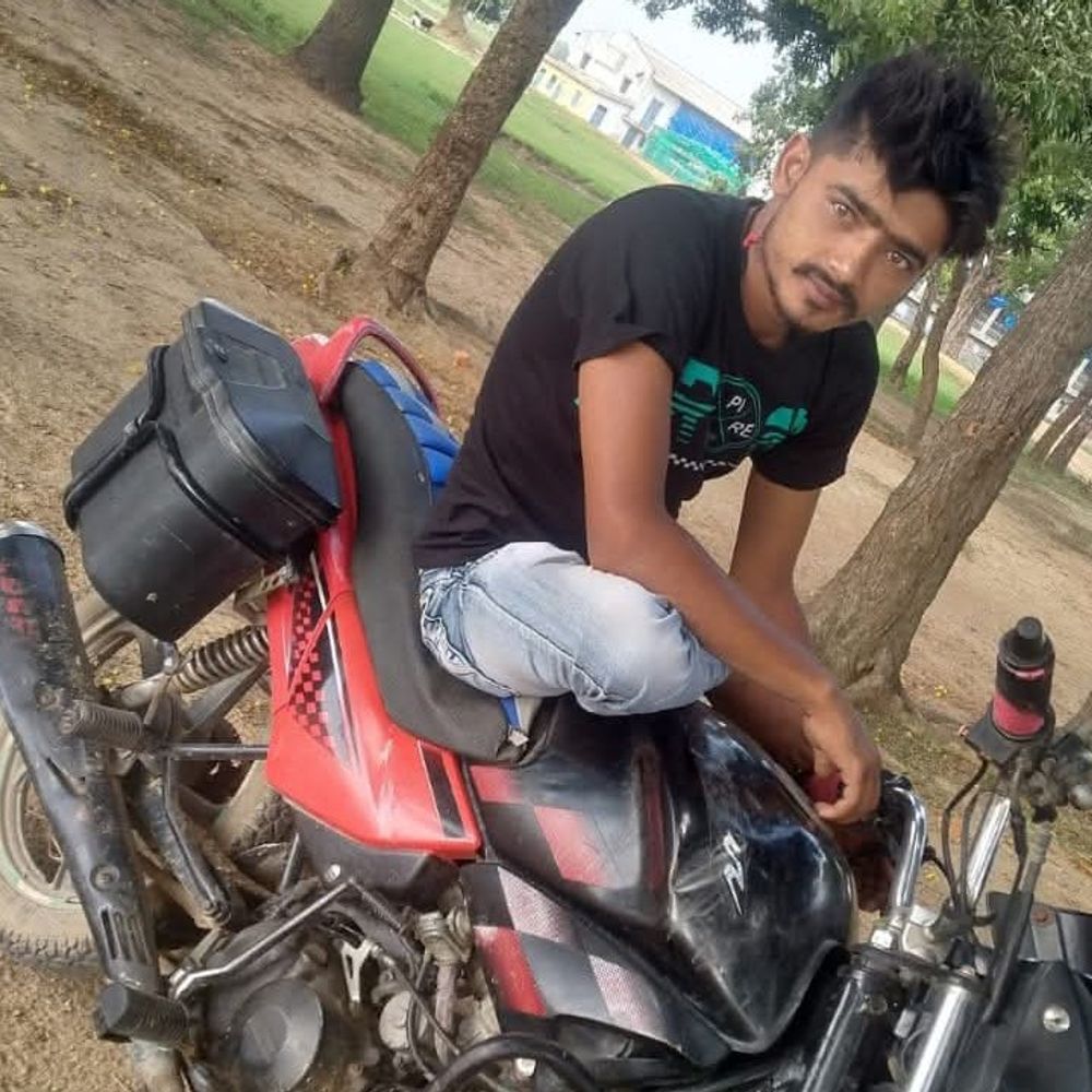 जमुई में युवक लापता, पत्नी ने थाने में दी सूचना:पुलिस ने FIR दर्ज कर एक व्यक्ति को हिरासत में लिया