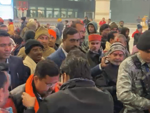 तीन दिवसीय बिहार दौरे पर नितिन नबीन:पटना में पार्टी के नेताओं-कार्यकर्ताओं से मिलेंगे; पिता की पुण्यतिथि पर भव्य कार्यक्रम की तैयारी