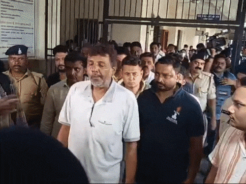 शराब घोटाला…सिंडिकेट ने 4 तरीके से कमाए 2800 करोड:सप्लीमेंट्री प्रॉसिक्यूशन कंप्लेंट दायर, ED बोली-चैतन्य बघेल, लखमा, टुटेजा और सौम्या चौरसिया ने की अवैध कमाई