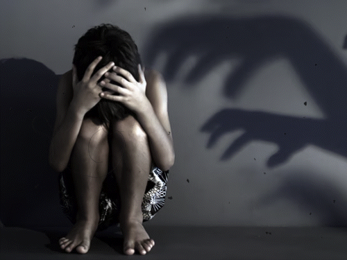 पाकिस्तान 2 यौन अपराधियों को ब्रिटेन से बुलाने को तैयार:ये 47 नाबालिग लड़कियों के शोषण में शामिल, 2 राजनीतिक विरोधी भी सौंपने की शर्त