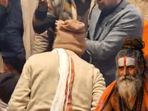 माघ मेले के पहले आखिर नाराज क्यों हैं साधु-संत:प्रयागराज में संत बोले- जमीन के लिए पैसे मांगे जा रहे, लात मारकर भगाया जा रहा