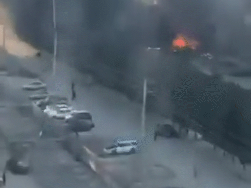 पाकिस्तान-अफगानिस्तान सीमा पर फिर भारी गोलीबारी:पीस टॉक के 48 घंटे बाद ही हमला; एक-दूसरे पर पहले अटैक करने का आरोप लगाया