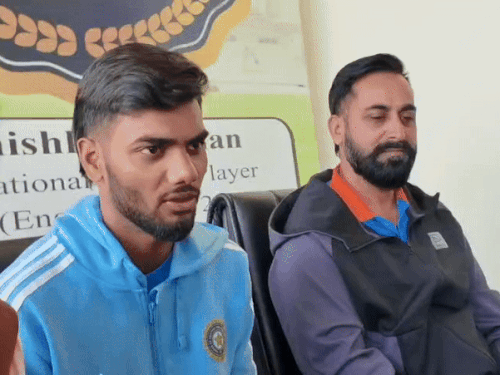 सिरसा के कनिष्क चौहान दुबई में खेलेंगे एशिया कप:ऑलराउंडर खिलाड़ी इंग्लैंड-आस्ट्रेलिया में खेल चुके, पाकिस्तान की टीम से होगा मैच