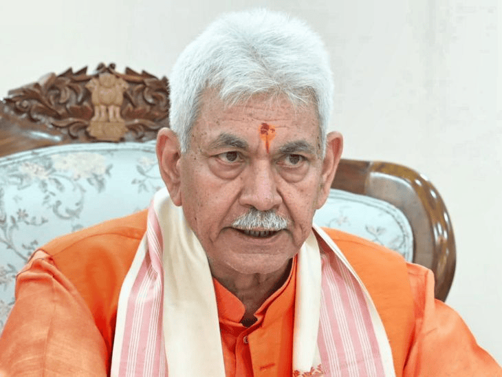 जम्मू-कश्मीर में मुख्यमंत्री-LG में टकराव, तबादले और नियुक्तियां अटकीं:असमंजस में अफसर; 2025 का पूरा साल शासन से ज्यादा सत्ता संघर्ष में खत्म हो गया