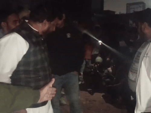 लुधियाना में नशा तस्करों पर पार्षद की छापेमारी:मोहल्ले वालों के साथ मिलकर चार दिन में पकड़  चुके हैं 12 नशा तस्कर