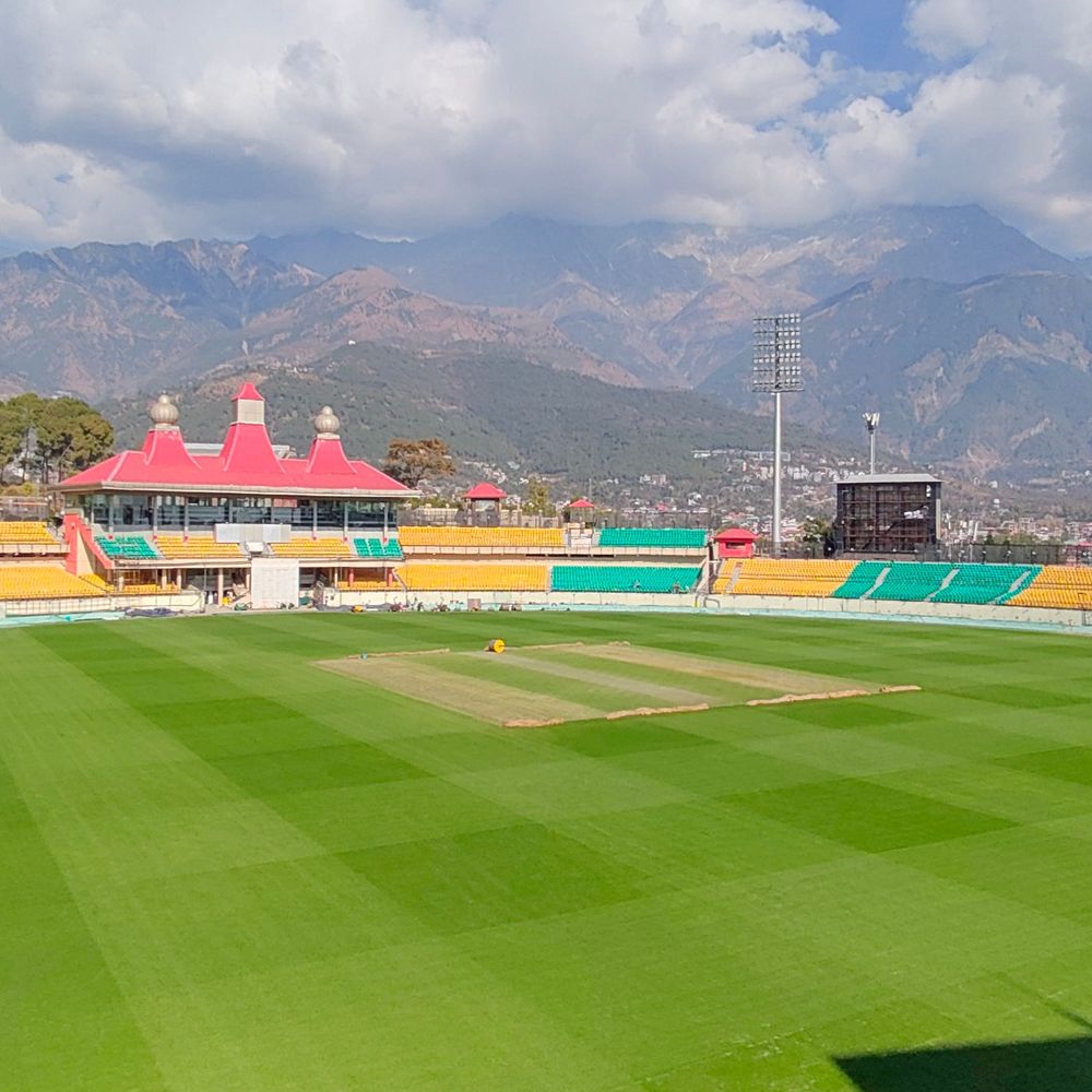 भारत-दक्षिण अफ्रीका की टीमें आज धर्मशाला पहुंचेगी:रविवार को तीसरा टी-20 मैच; कल प्रैक्टिस सेशन, ऑफलाइन टिकटों की बिक्री शुरू