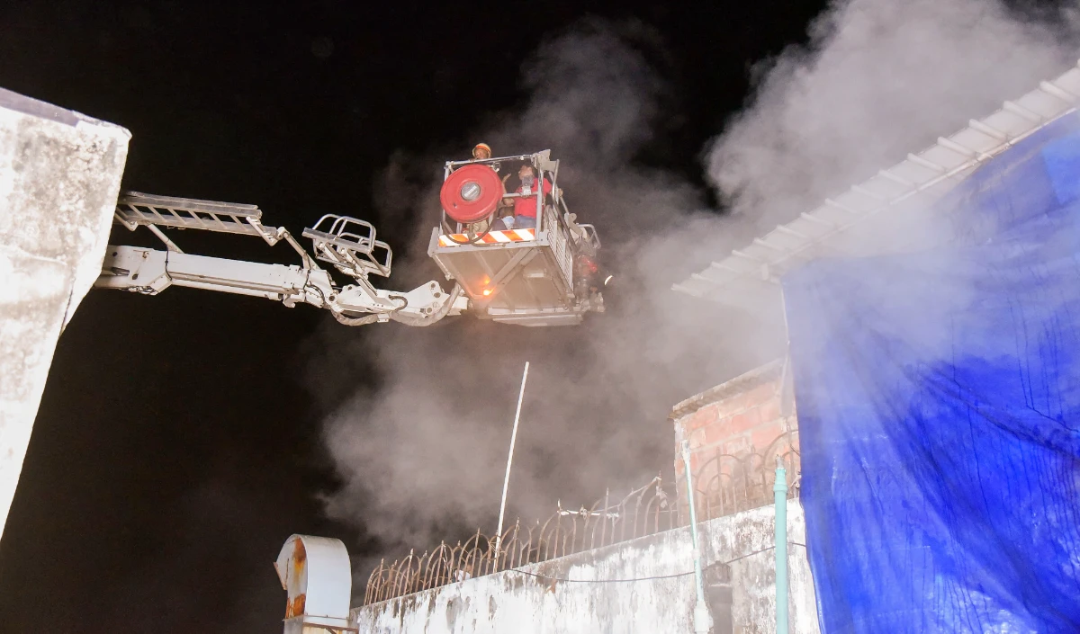 West Bengal के हावड़ा में घर में आग लगने से परिवार के चार सदस्यों की मौत