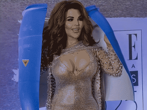 नीला ड्रम पहनकर पहुंची राखी सावंत:कहा- जया जी के लिए पहनकर आई हूं, मेरठ की मुस्कान ने ब्लू ड्रम में पैक की थी पति की लाश