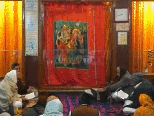 भक्ति रस में डूबी गीता वाटिका:कथा व्यास ने सुनाई गुरु के प्रति शिष्य के समर्पण की कथा, भाव विभोर हुए भक्त