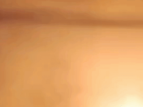 संदिग्ध परिस्थितियों में टायर पंचर की दुकान में लगी आग:लाखों का सामान जला, परिवार सुरक्षित बाहर निकला