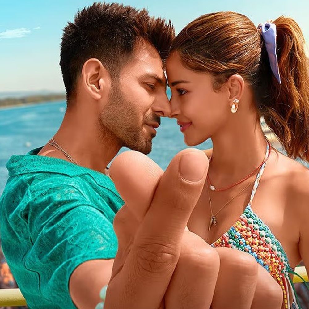 धुरंधर के आगे फीकी पड़ी कार्तिक-अनन्या की फिल्म:पहले दिन महज 7 करोड़ का बिजनेस, 1000 करोड़ क्लब में शामिल हुई रणवीर सिंह की फिल्म