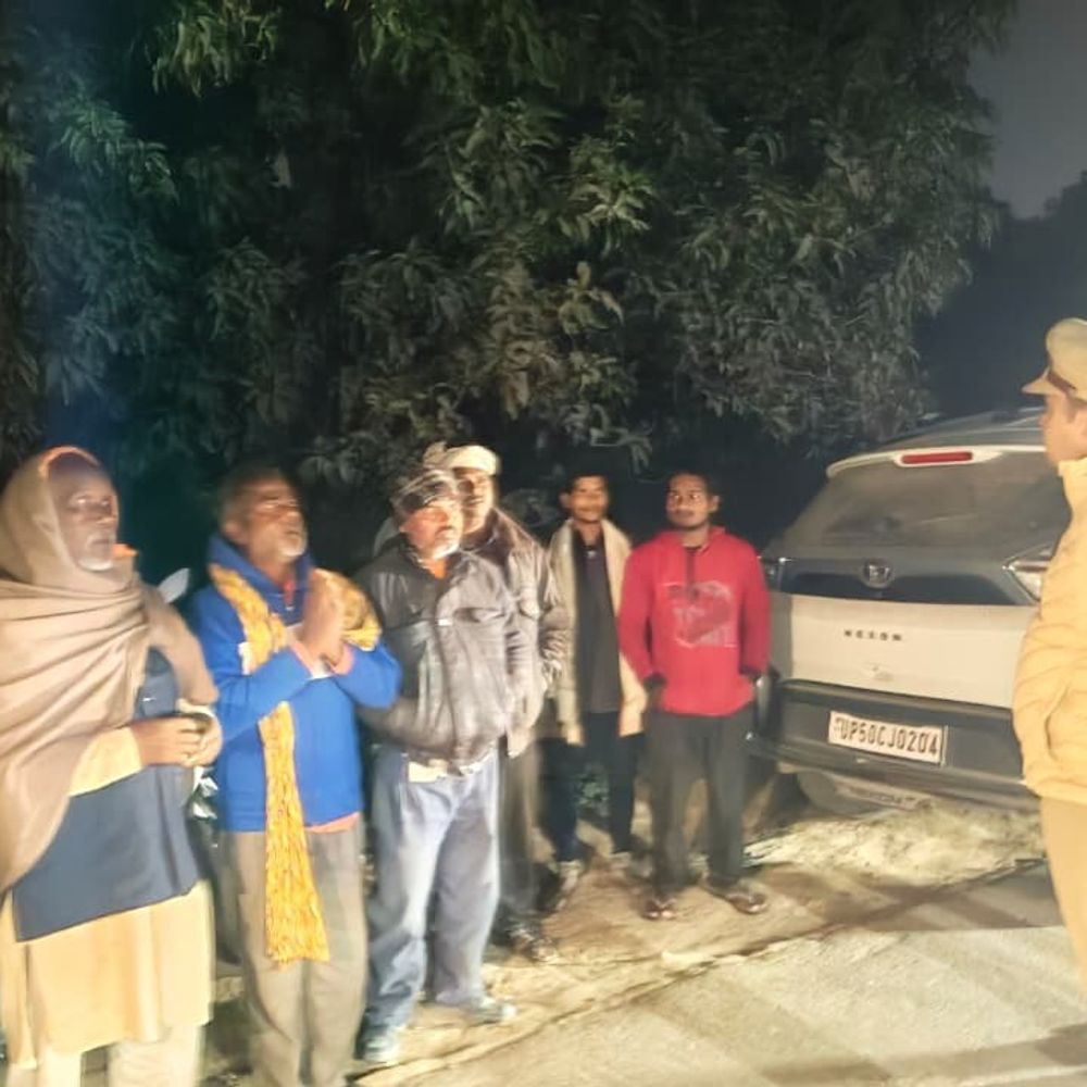 सड़क पर शराब पीने वाले 406 नशेबाज हिरासत में:आजमगढ़ पुलिस ने चलाया ऑपरेशन शुरूर अभियान, नशे से बचाना है मकसद