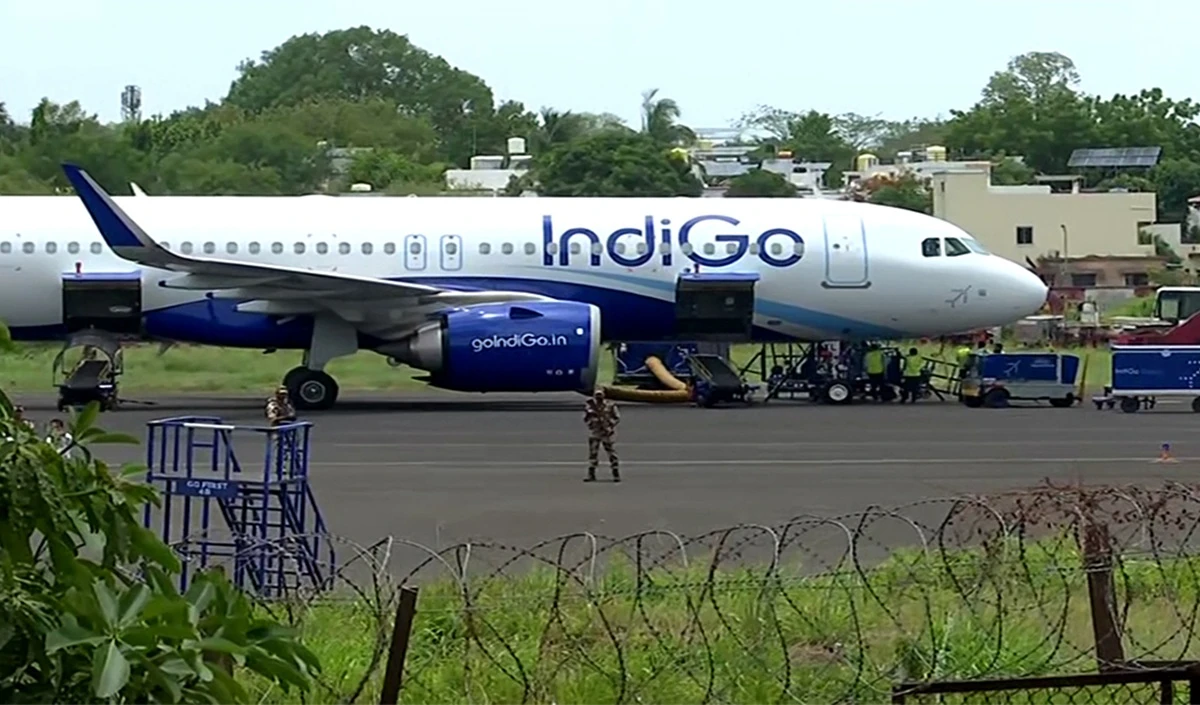 IndiGo Flights Delay: इंडिगो की कई फ्लाइट्स घंटों लेट, कंपनी ने मांगी माफी