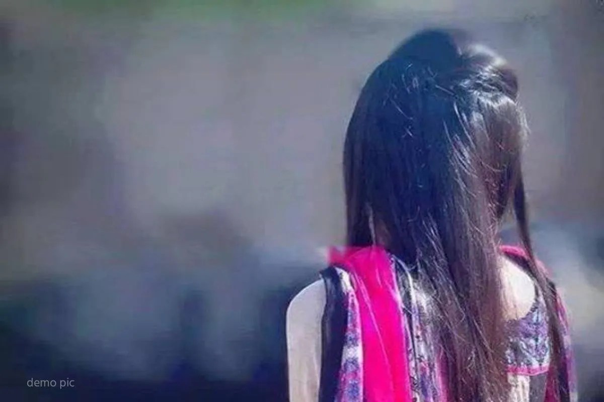 एमपी की बड़ी यूनिवर्सिटी में युवती से ज्यादती, बाबू और प्यून अरेस्ट