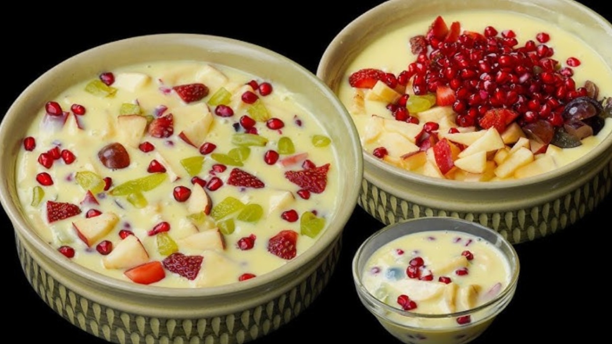 रात में हो रही है मीठे खाने की क्रेविंग तो मिनटों में बनाएं Fruit Custard, नोट करें स्टेप बाय स्टेप विधि
