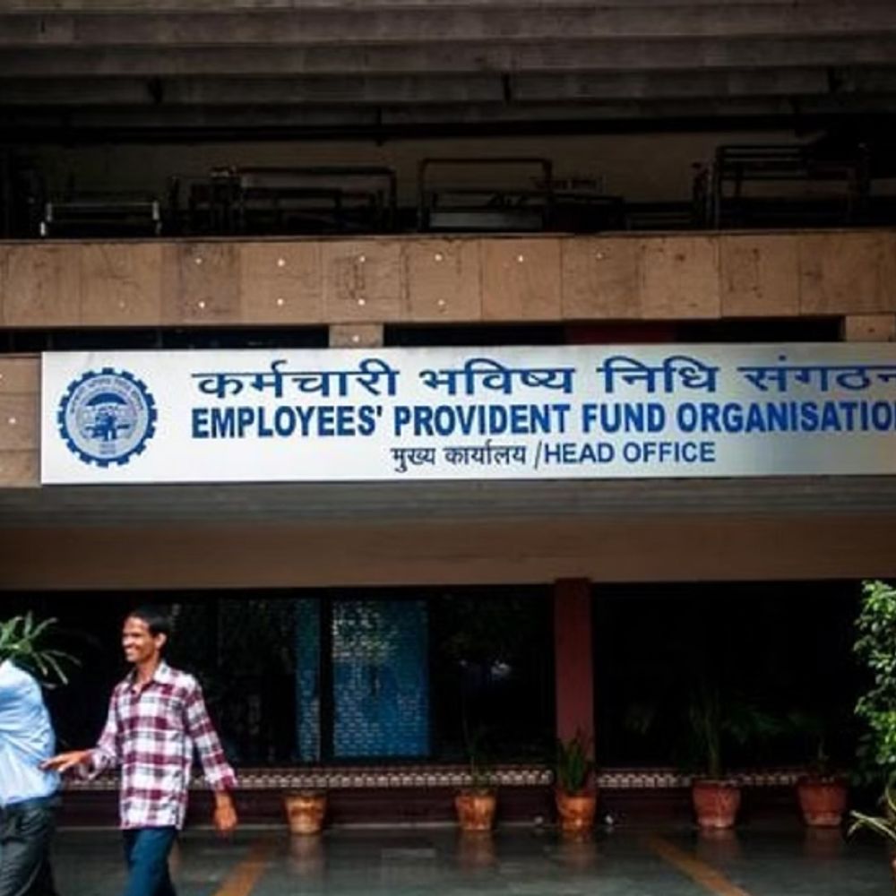 EPFO ऑफिस अब पासपोर्ट सेवा केंद्रों जैसे बनेंगे:किसी भी शहर के दफ्तर में सुलझेंगे पीएफ विवाद; मार्च 2026 तक 100 करोड़ लोगों को कवर करने का लक्ष्य