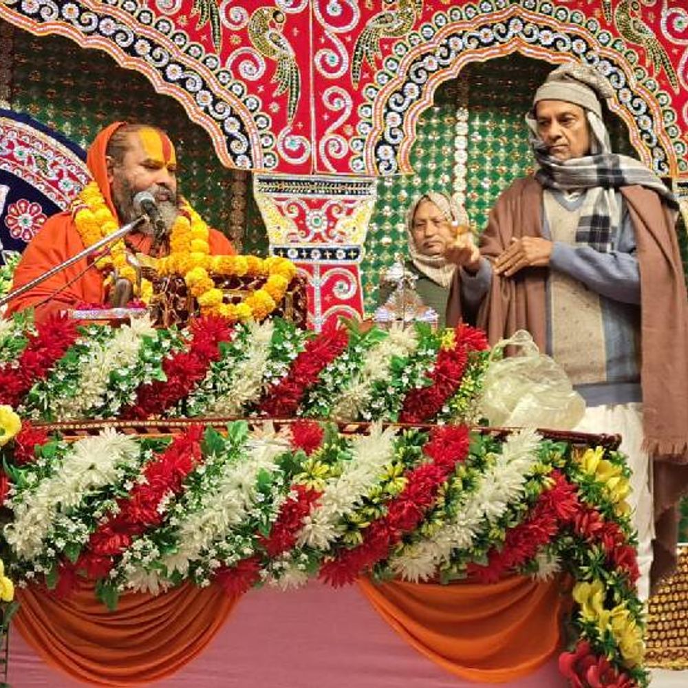 गीता वाटिका में भक्तमाल कथा का भव्य आयोजन:कथा व्यास ने बताया- संतों ने अपने कर्म, भक्ति से ही भगवान के दर्शन पाएं