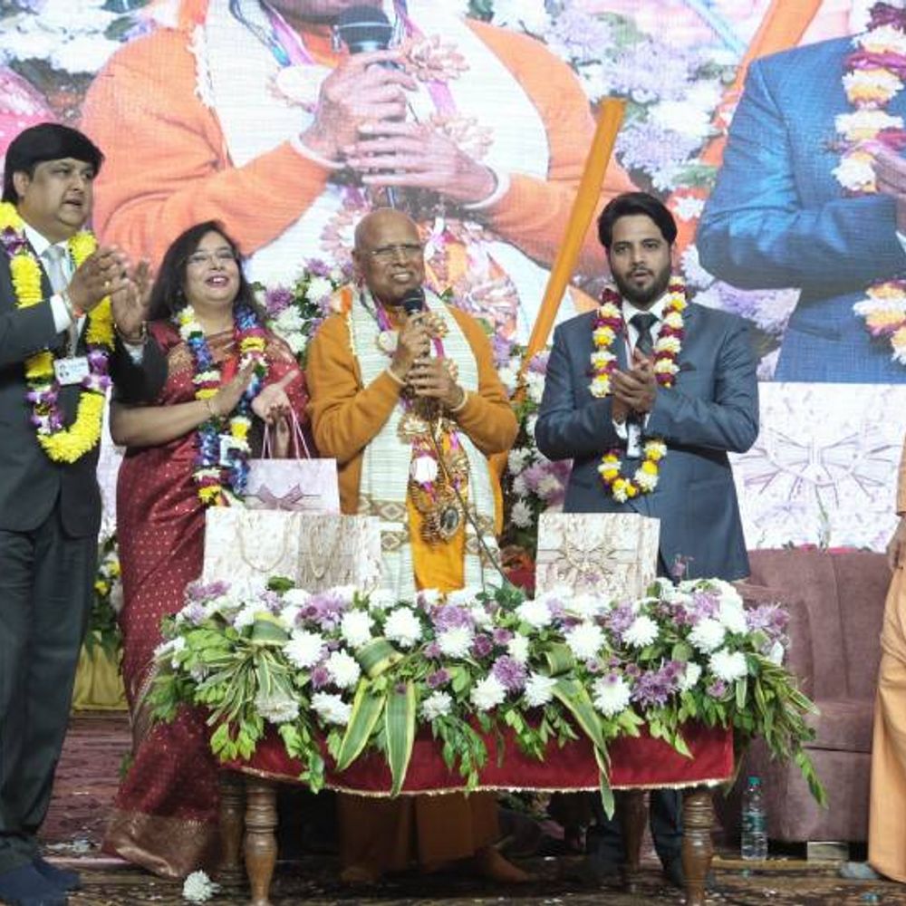 इस्कॉन के लोकनाथ महाराज का वर्ल्ड रिकॉर्ड:4 लाख किमी पदयात्रा करने वाले दुनिया के पहले संत बने