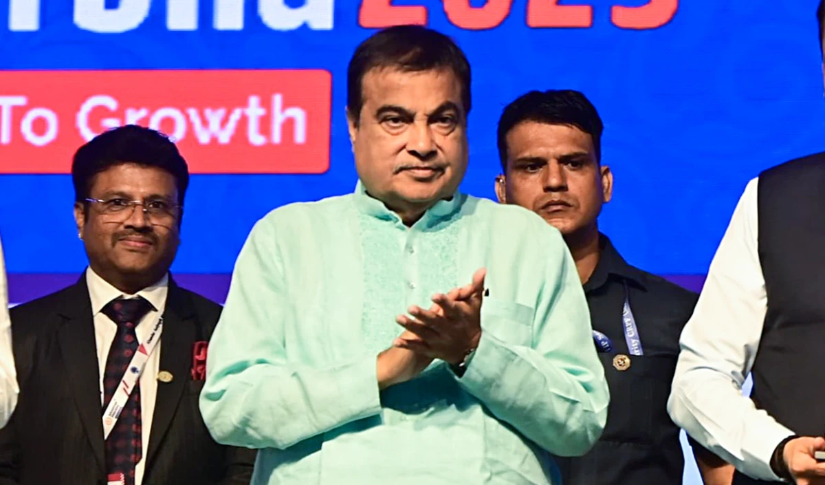 Nagpur का अगला महापौर भाजपा से होना सुनिश्चित करें: Gadkari ने पार्टी कार्यकर्ताओं से कहा