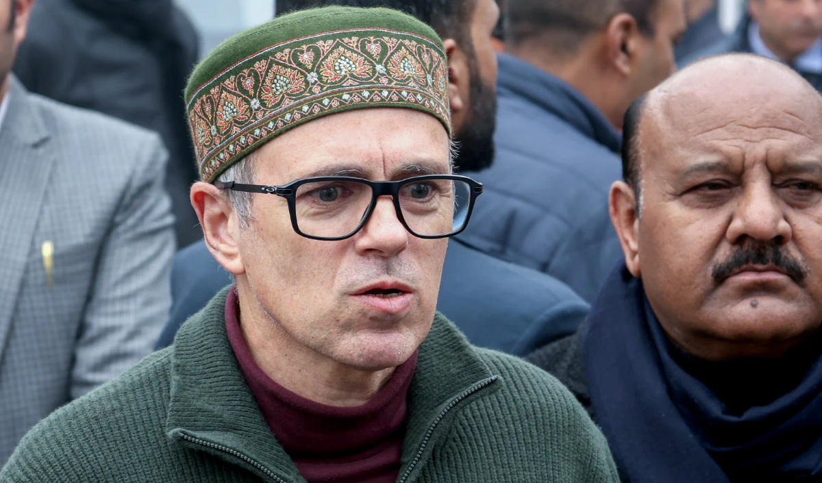 “अब असली चेहरा सामने आ रहा है”, Hijab Video को लेकर उमर अब्दुल्ला ने नीतीश कुमार पर कसा तंज