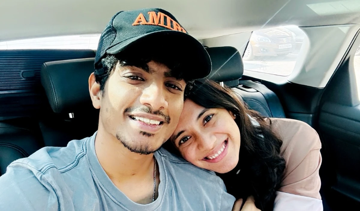 Smriti Mandhana से शादी टली, Palash Muchhal पहुंचे प्रेमानंद महाराज के आश्रम, खूब उड़ रही अफवाहों के बीच मांगी शांति
